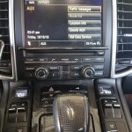 Porsche Cayenne Apple CarPlay