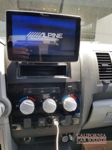 Toyota Tundra Radio